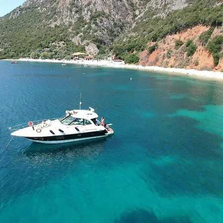 Themis Mcpy Botel *